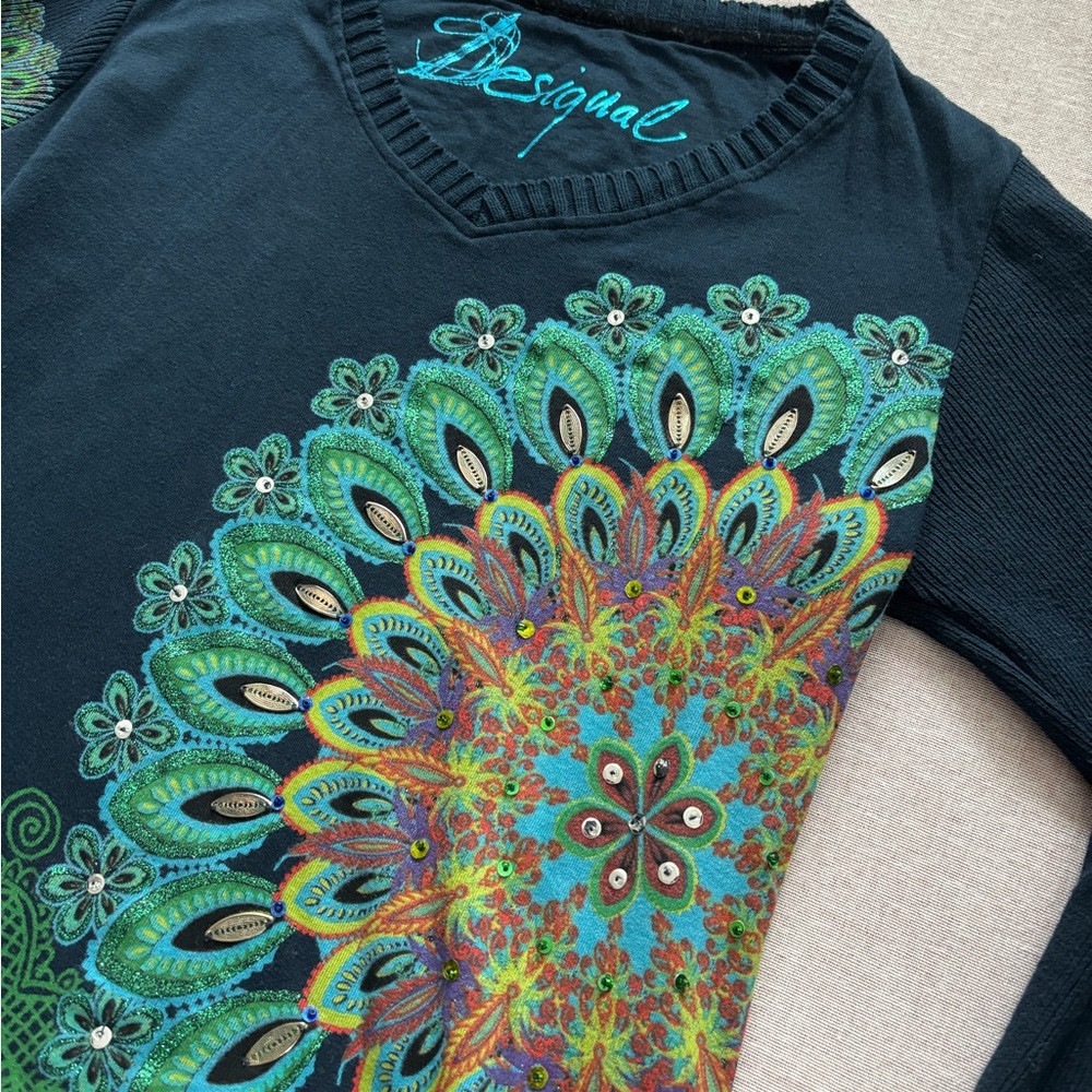 Desigual navy peacock sweater. - Picture 3 of 9